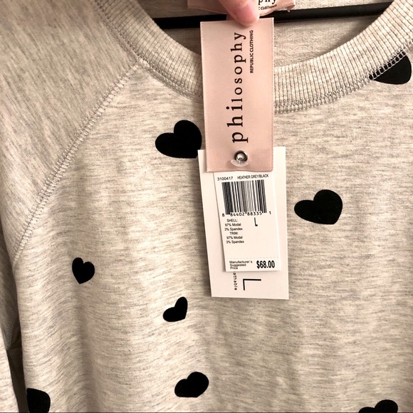 comfy sweatshirt, gray w/black hearts, phi… - Picture 4 of 12